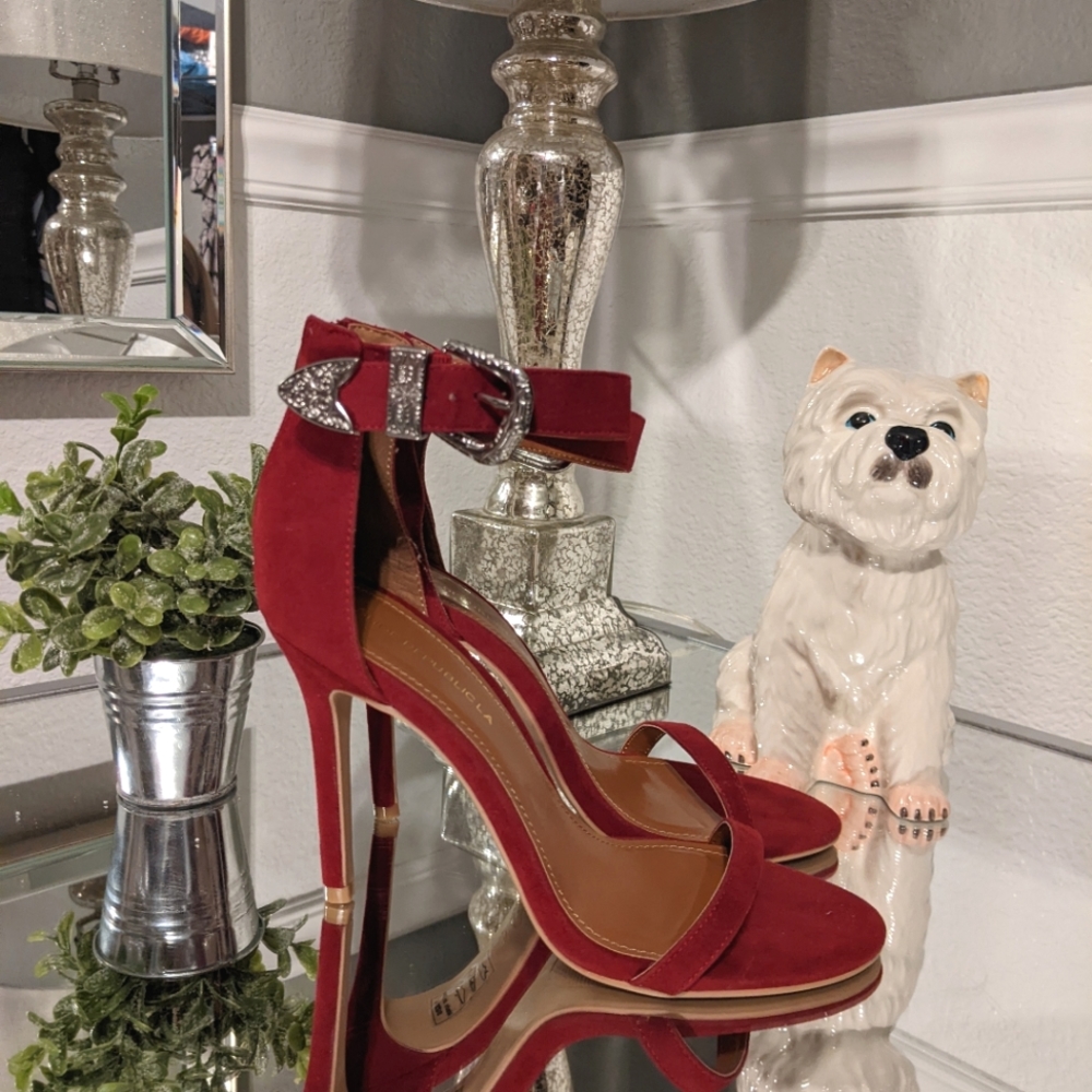 Shoe republic La Etched buckled ankle strap stiletto heels size 7.5